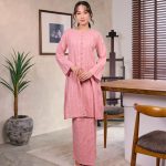 Ratna Kabarung In Strawberry Pink