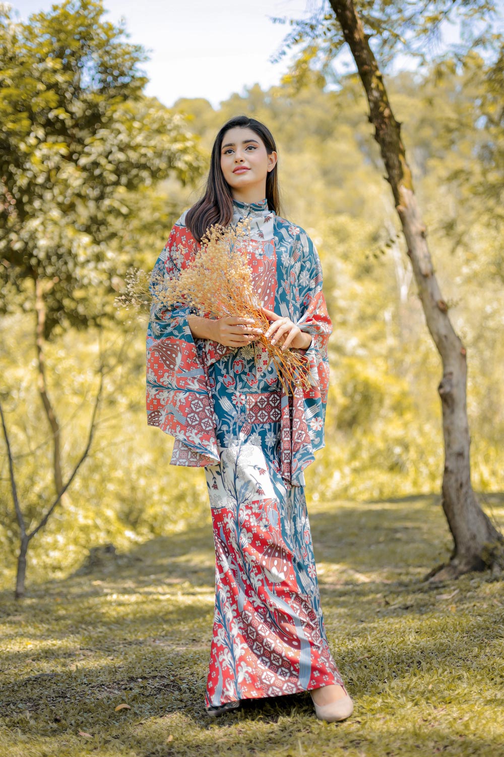 Caftan Mawar in Poppy