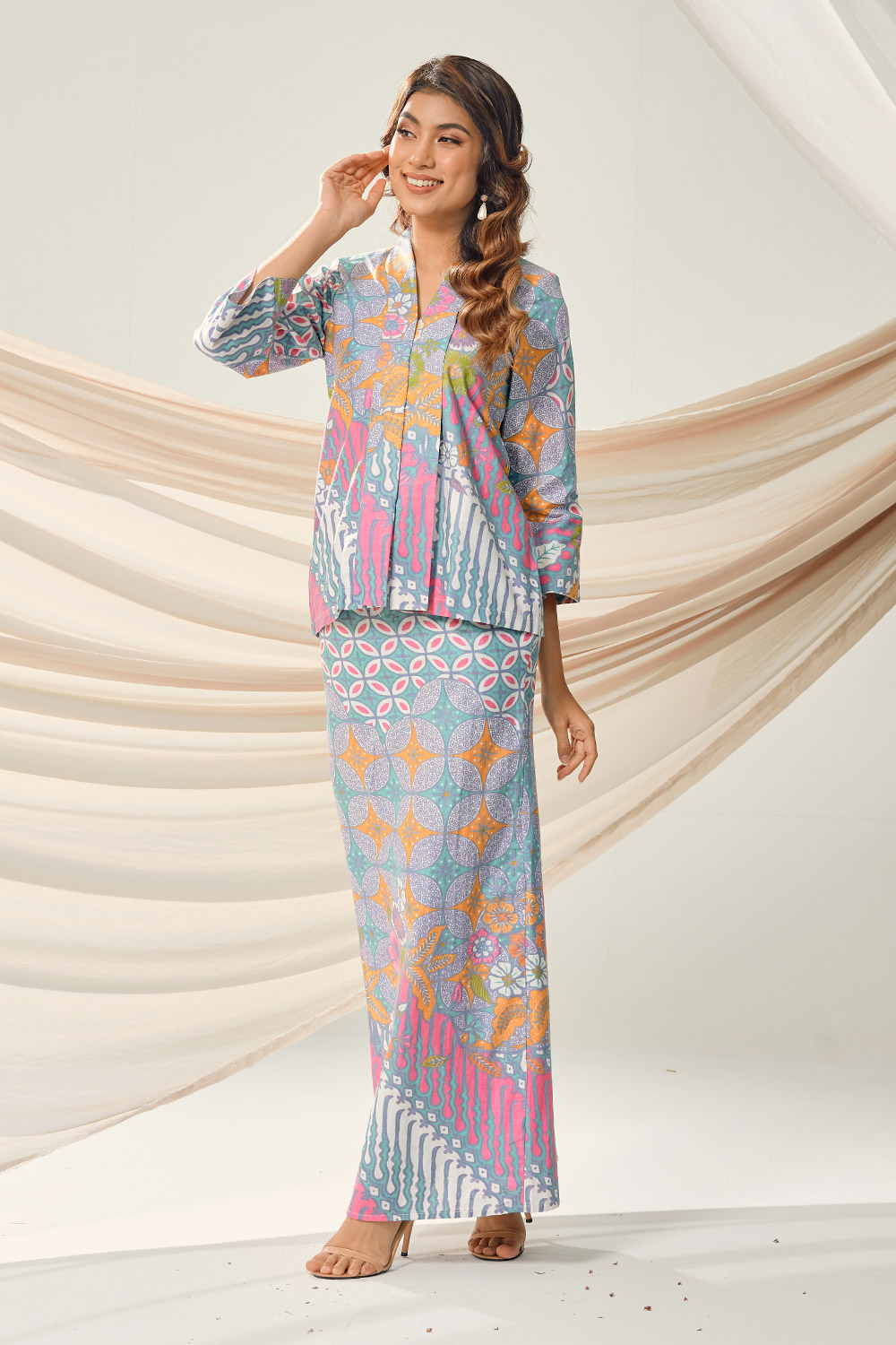 Adonia Kebaya In Periwinkle