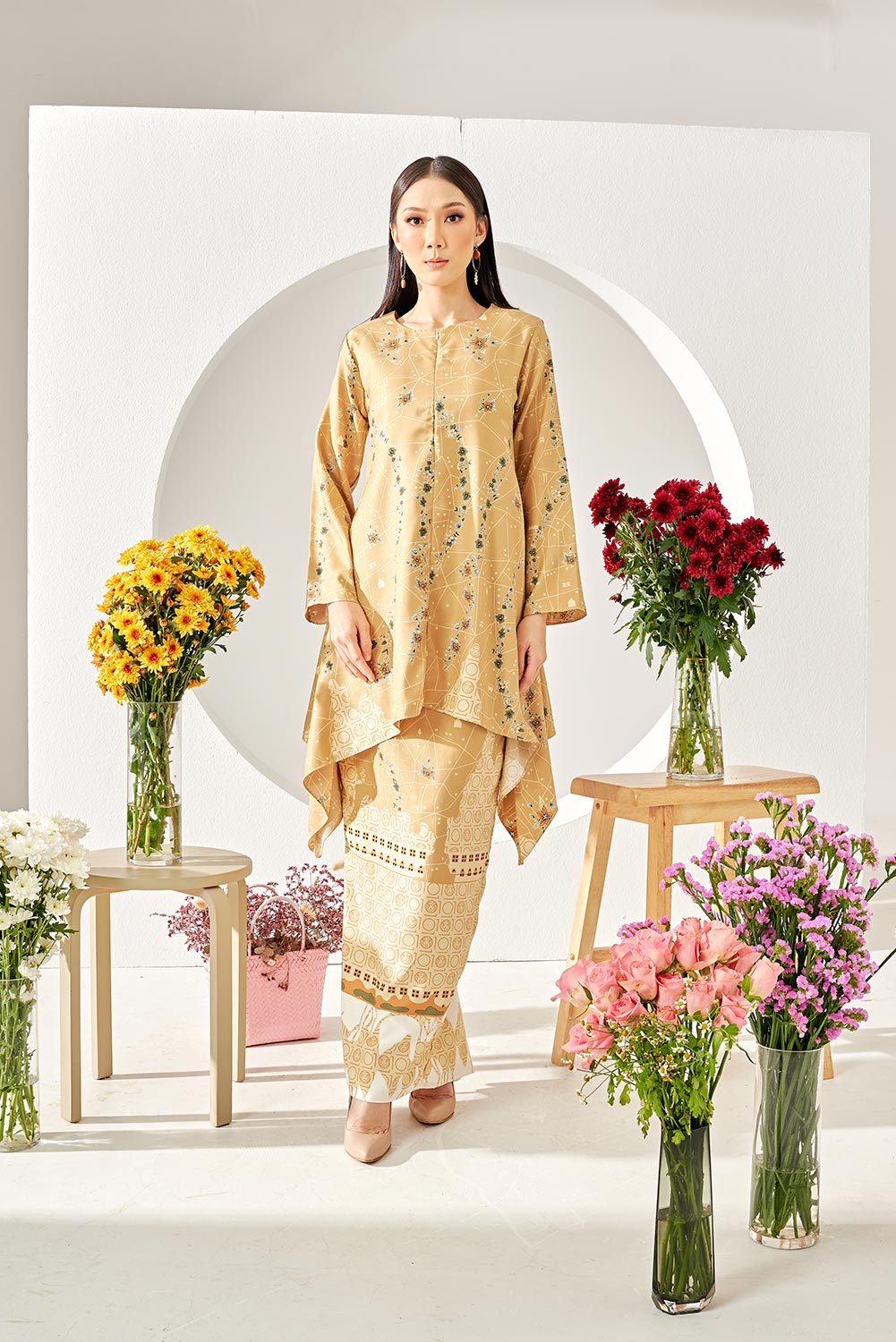 Carnation Kurung  in Apricot
