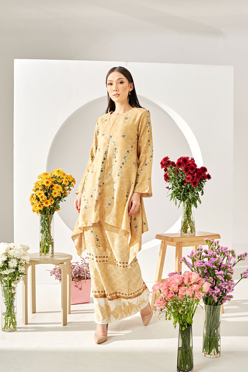 Carnation Kurung  in Apricot