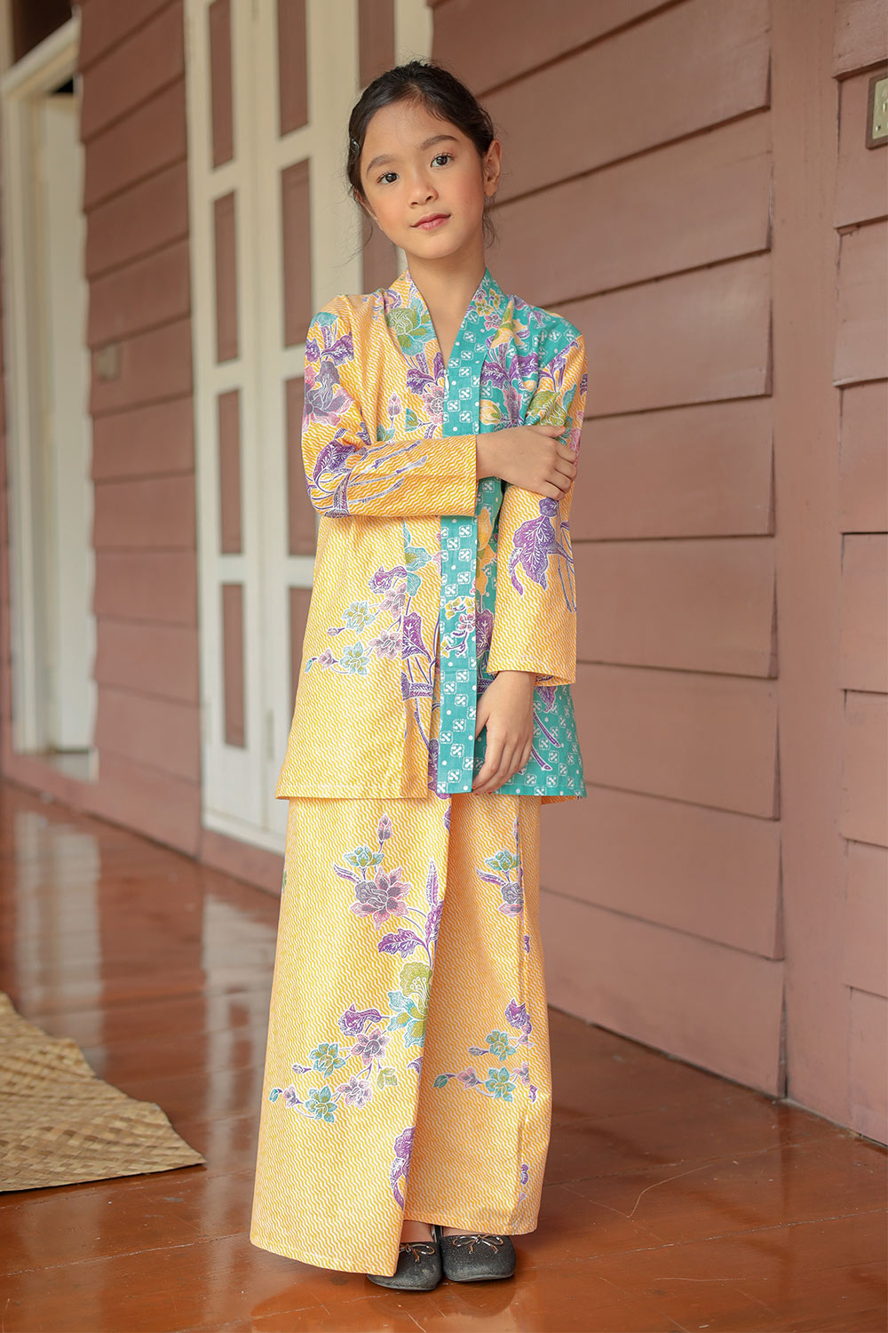 Flowery Kebaya Batik Kids in Sunflower