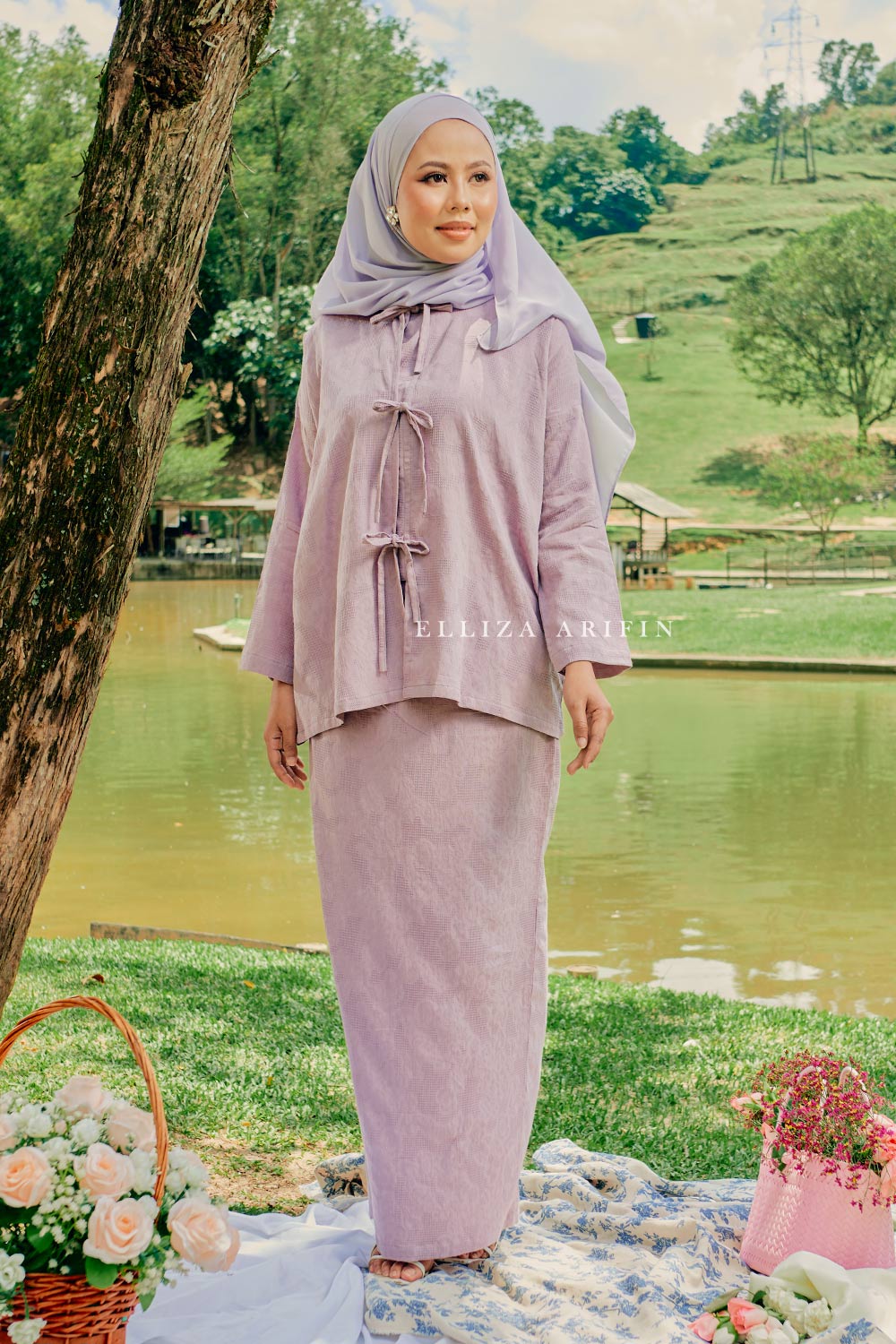 Adinda Kurung in Dusty Purple