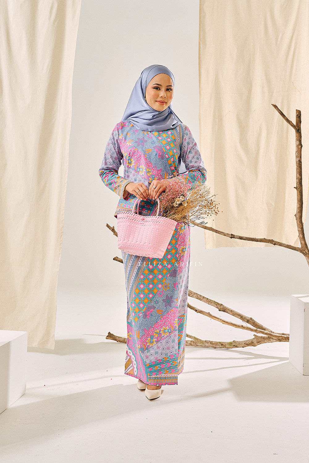 Blossom Kurung Batik In Green Lily