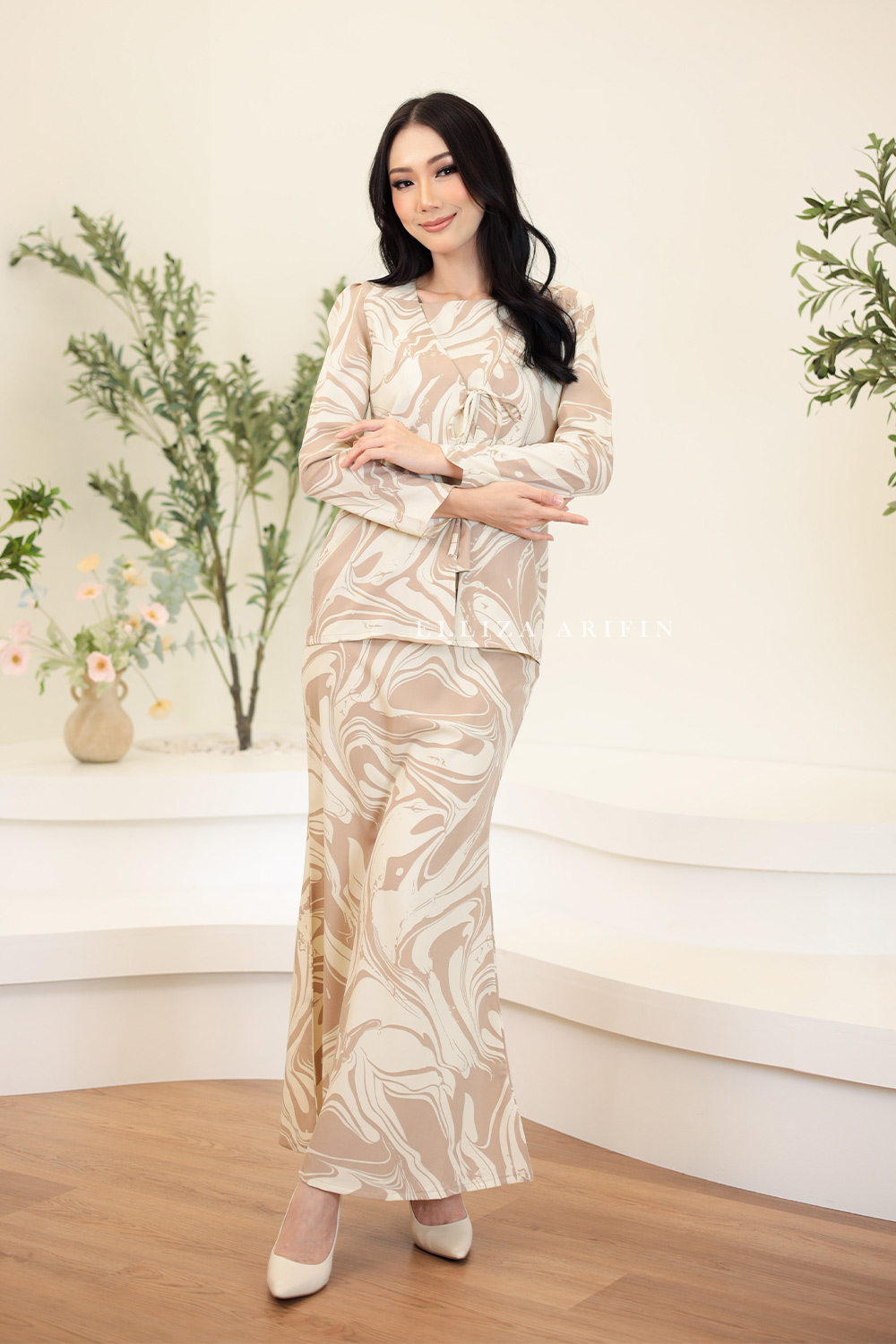 Dayang Cardigan Kurung in Marshmallow