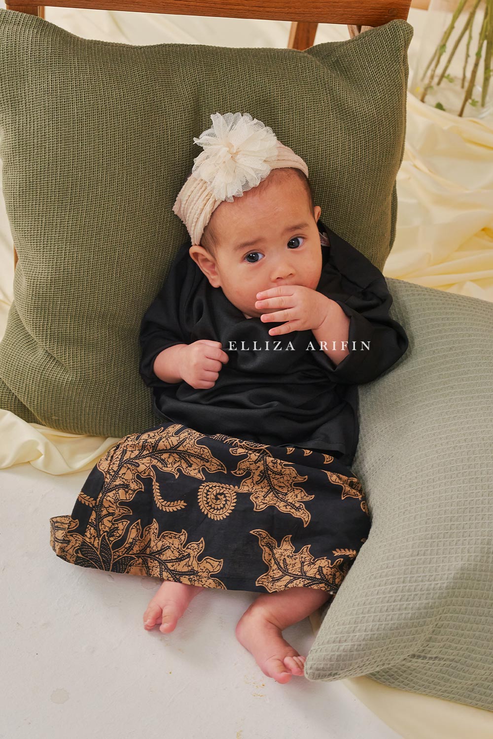Delisha Kurung Batik Kids in Jet Black