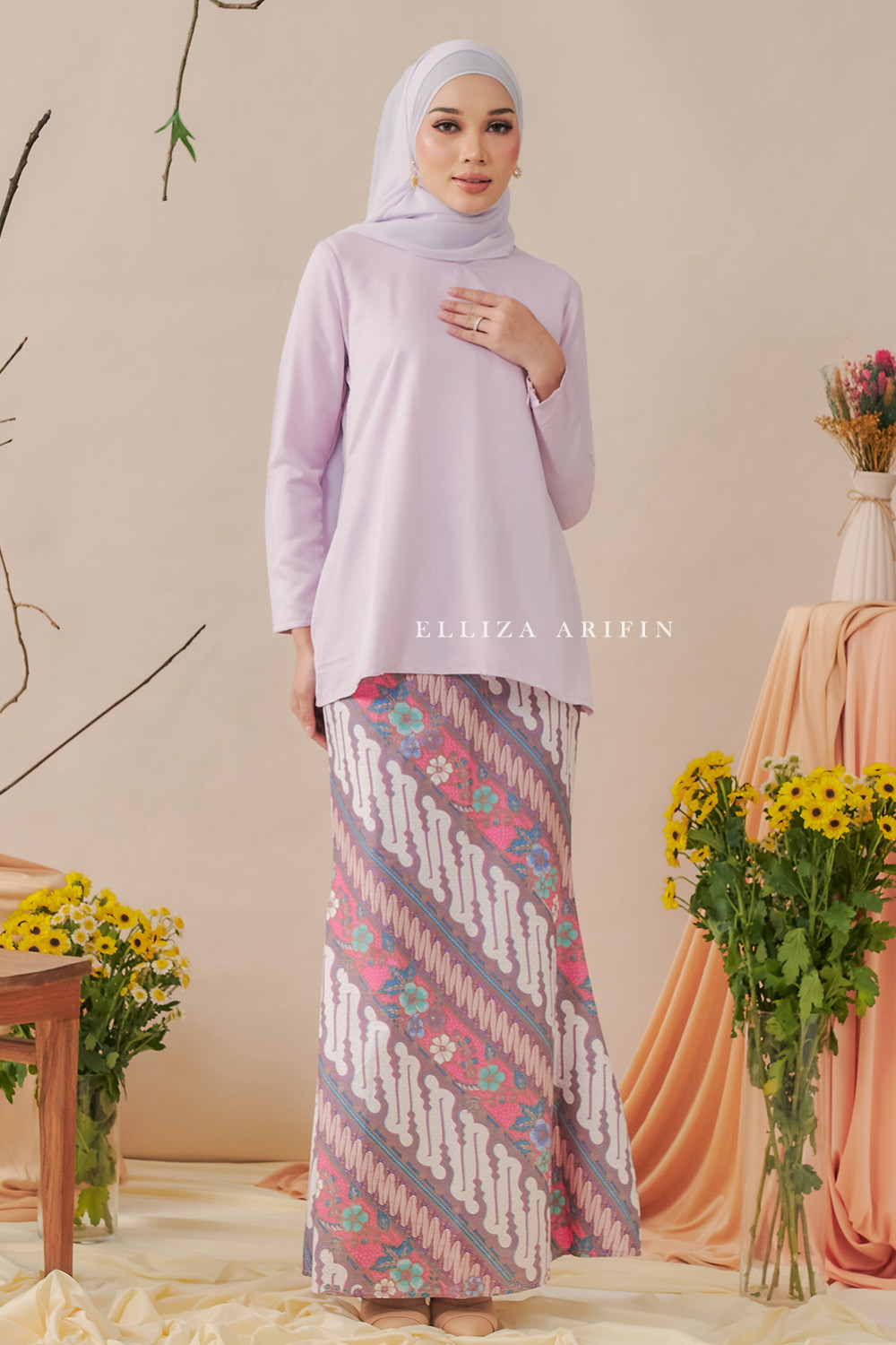 Delisha Kurung Batik in Lupine Pink