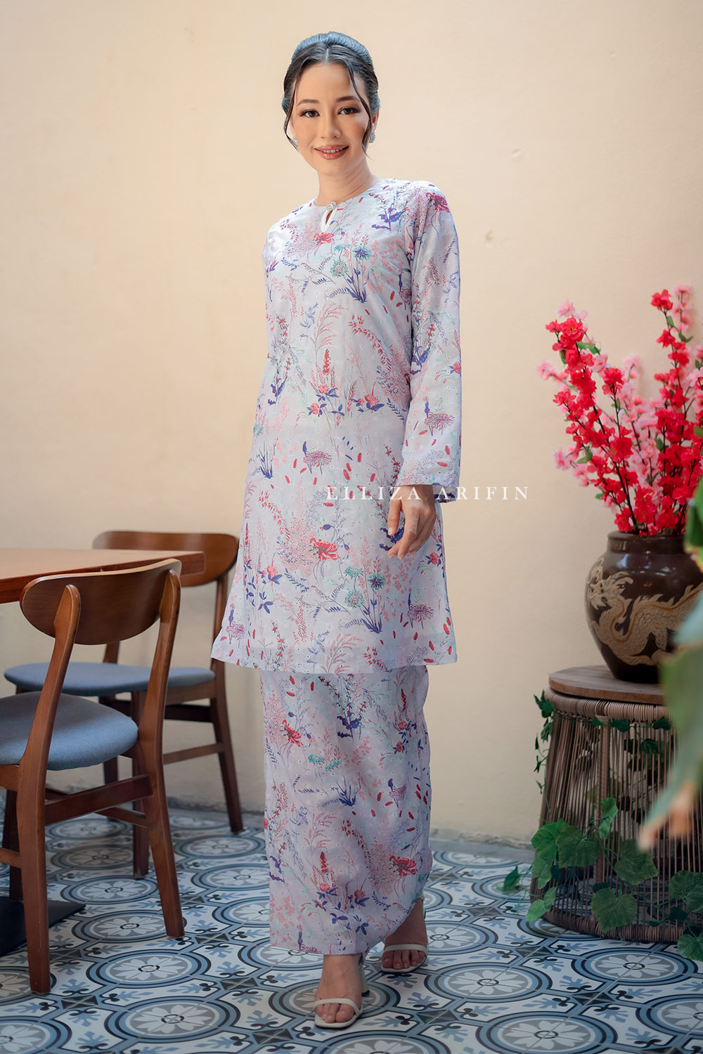 Salima Kurung in Lestari