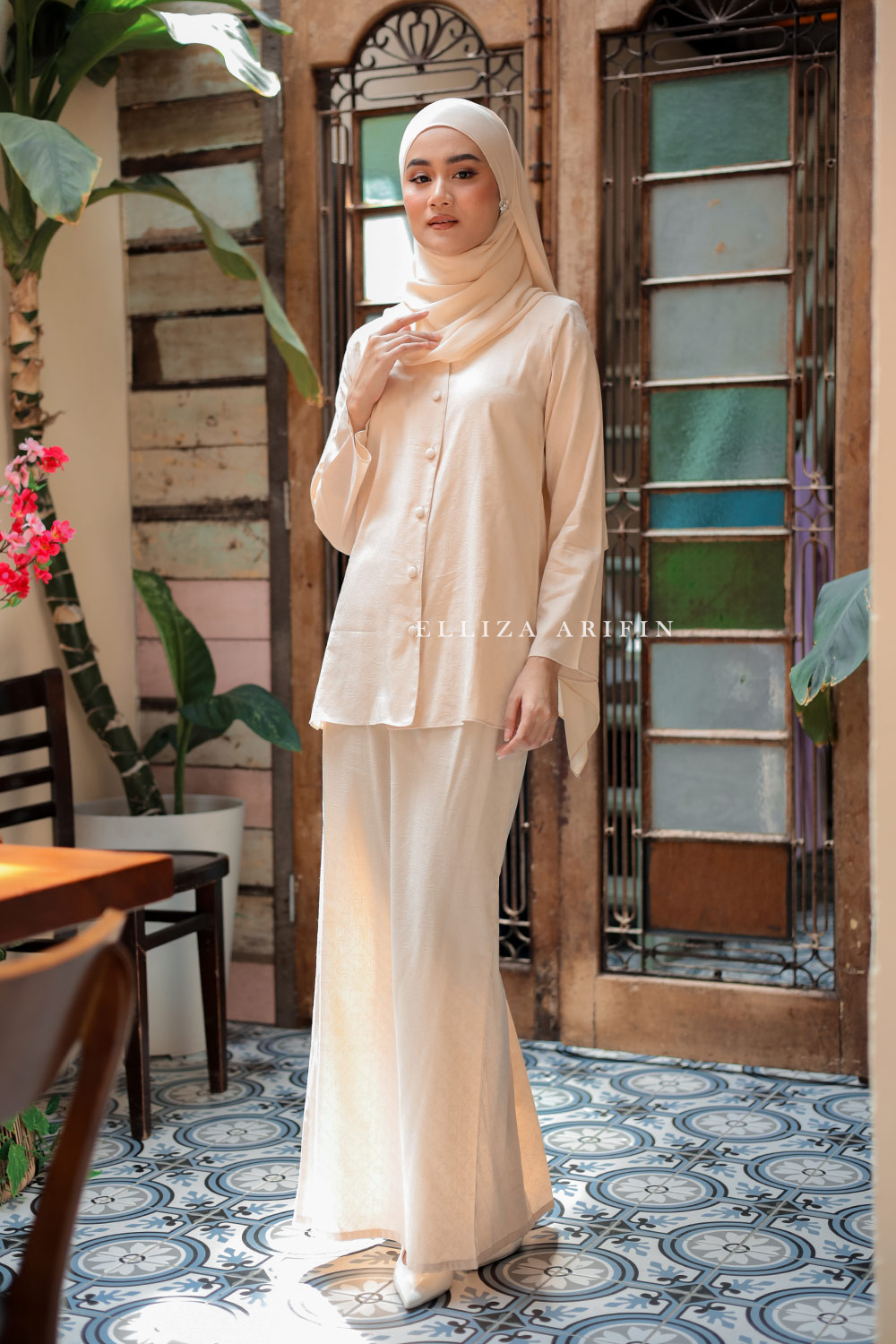Jasmine Kebaya In Makmur
