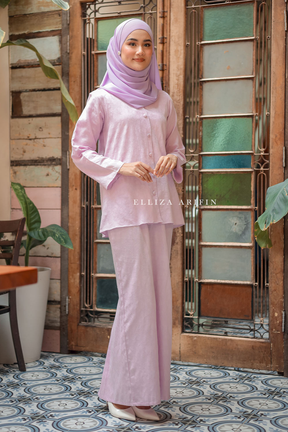 Jasmine Kebaya In Puteri Ayu