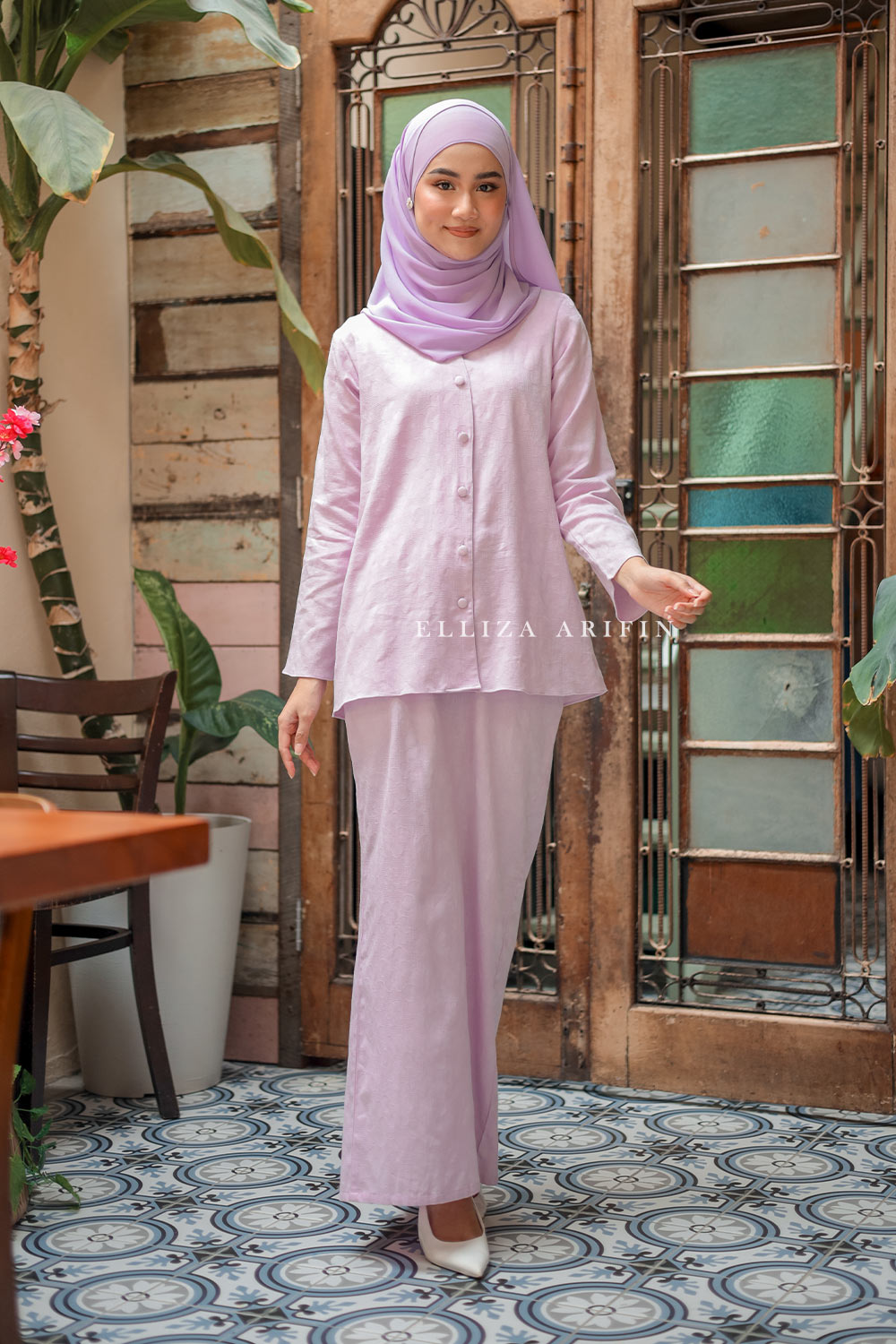 Jasmine Kebaya In Puteri Ayu