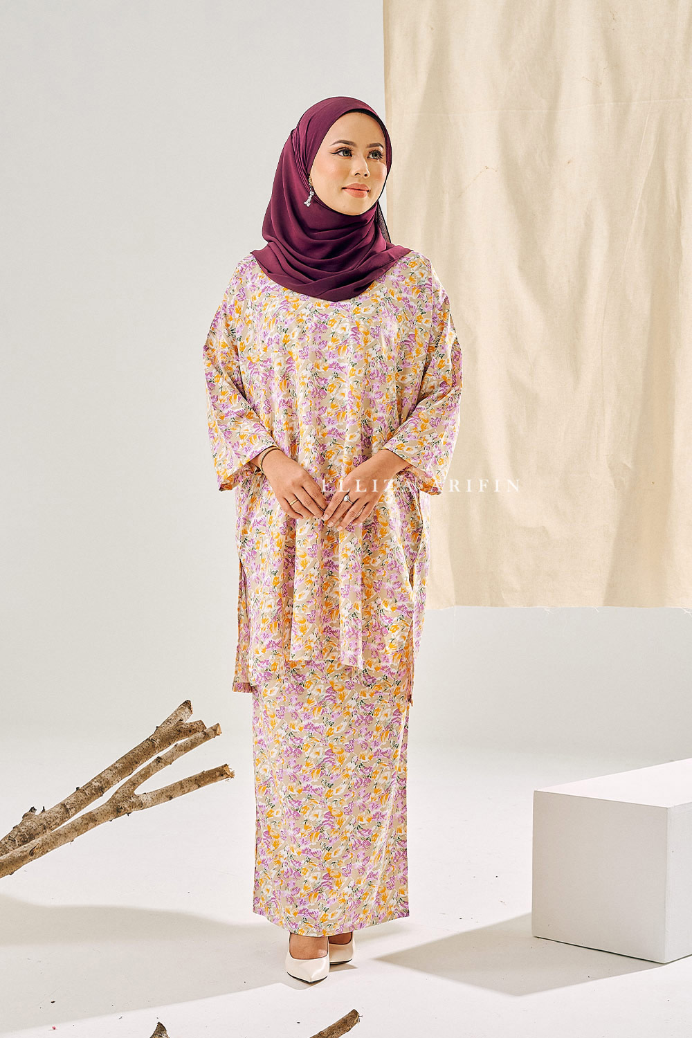 Endang Kurung In Freesia Dust