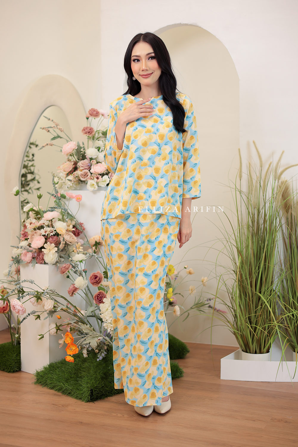 Embun Kurung In Sunkissed