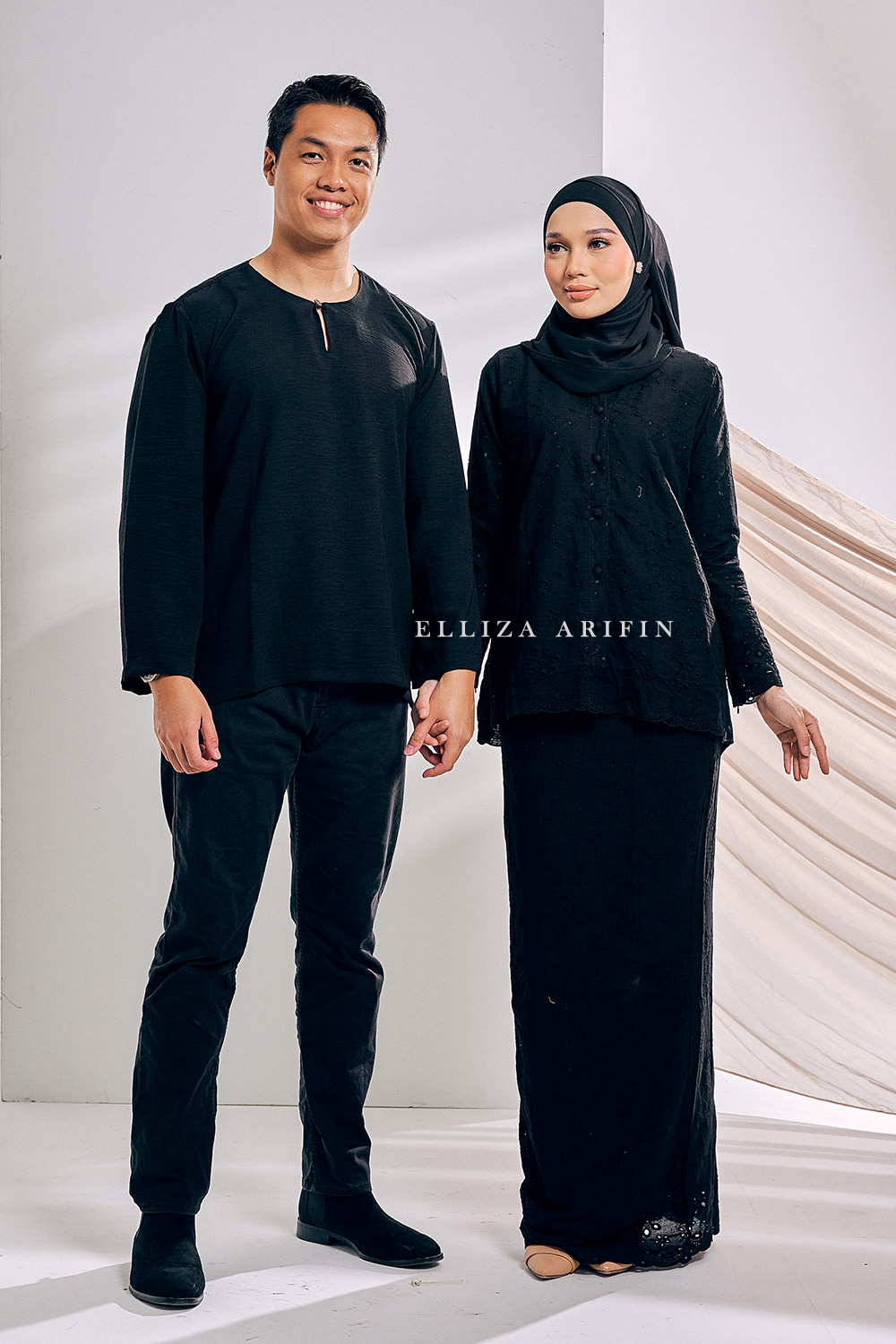 Eyelet Kurung In Black