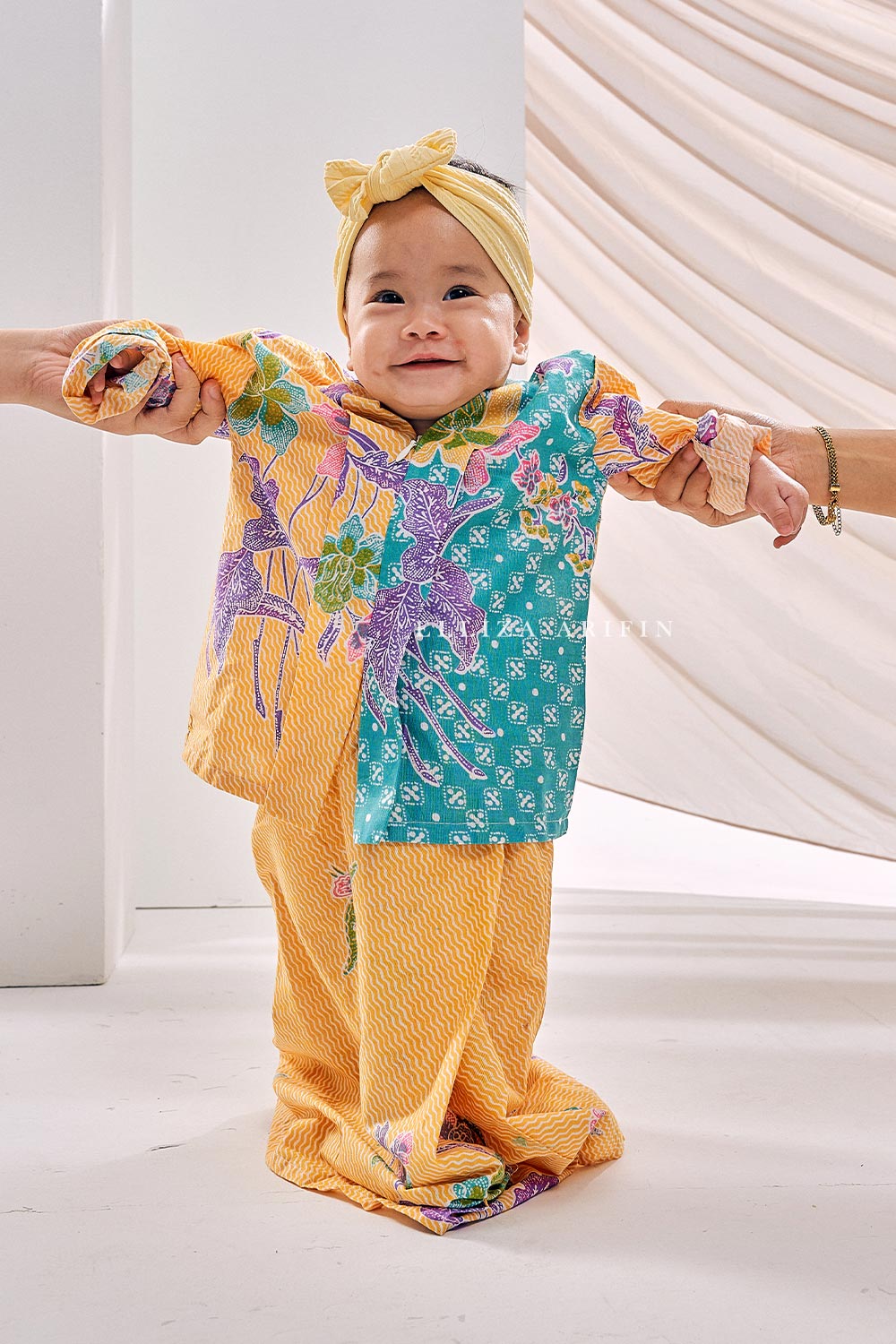 Flowery Kebaya Batik Kids in Sunflower